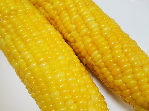 シリコンスチーマーでつくる!トウモロコシ蒸し♪